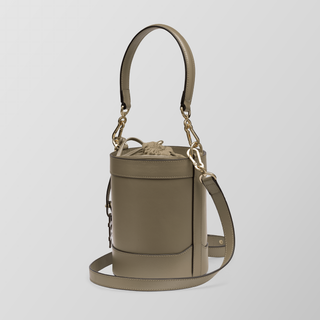 Rozi – Pearl Nappa Leather Bucket Crossbody Bag | Refael