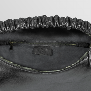 Sarita Ruched Leather Shoulder Bag – Handmade Nappa Leather Silver | Refael